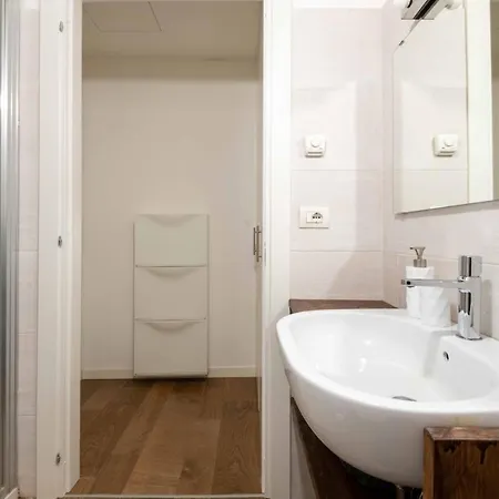Easylife - Accogliente Dallo Stile Industriale Nel Cuore Di Porta Romana